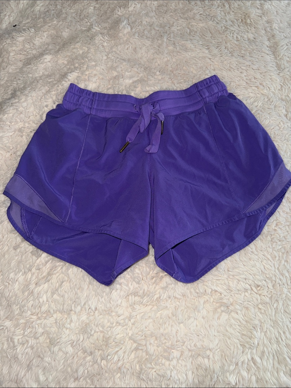 💜 Purple Lululemon Hotty hot 4”💜